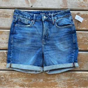 Old Navy High-Rise O.G. Straight Smooth Pockets Denim Shorts - Size 6 *NEW*